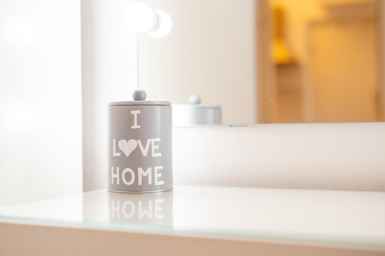 Cozy Modern Nest In The Heart Of With Netflix Wien